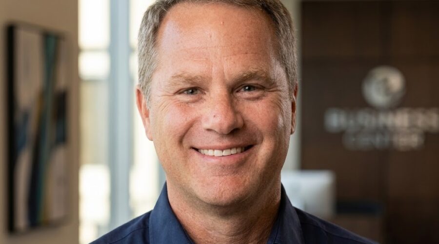 “Why Top CEOs Are Stepping Down Due to the Rise of AI”