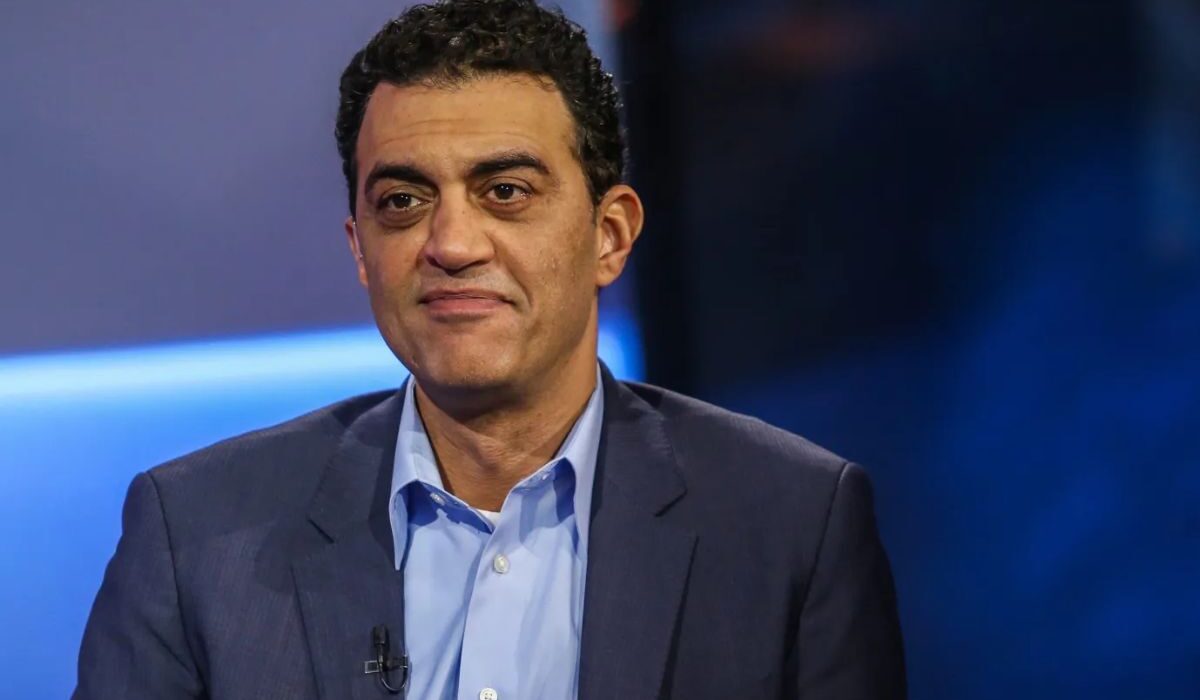 Pentagon Official Reaps Millions from xAI Stock Amid Defense Agreements